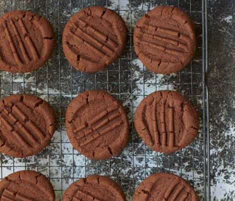 CHOCOLATE BISCUITS